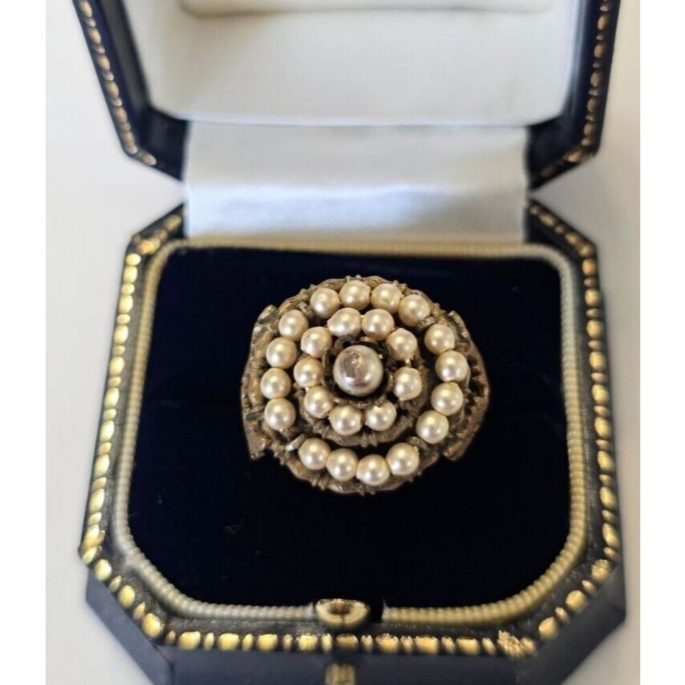 Vintage Faux Cluster Pearl Brass Leaves Ring